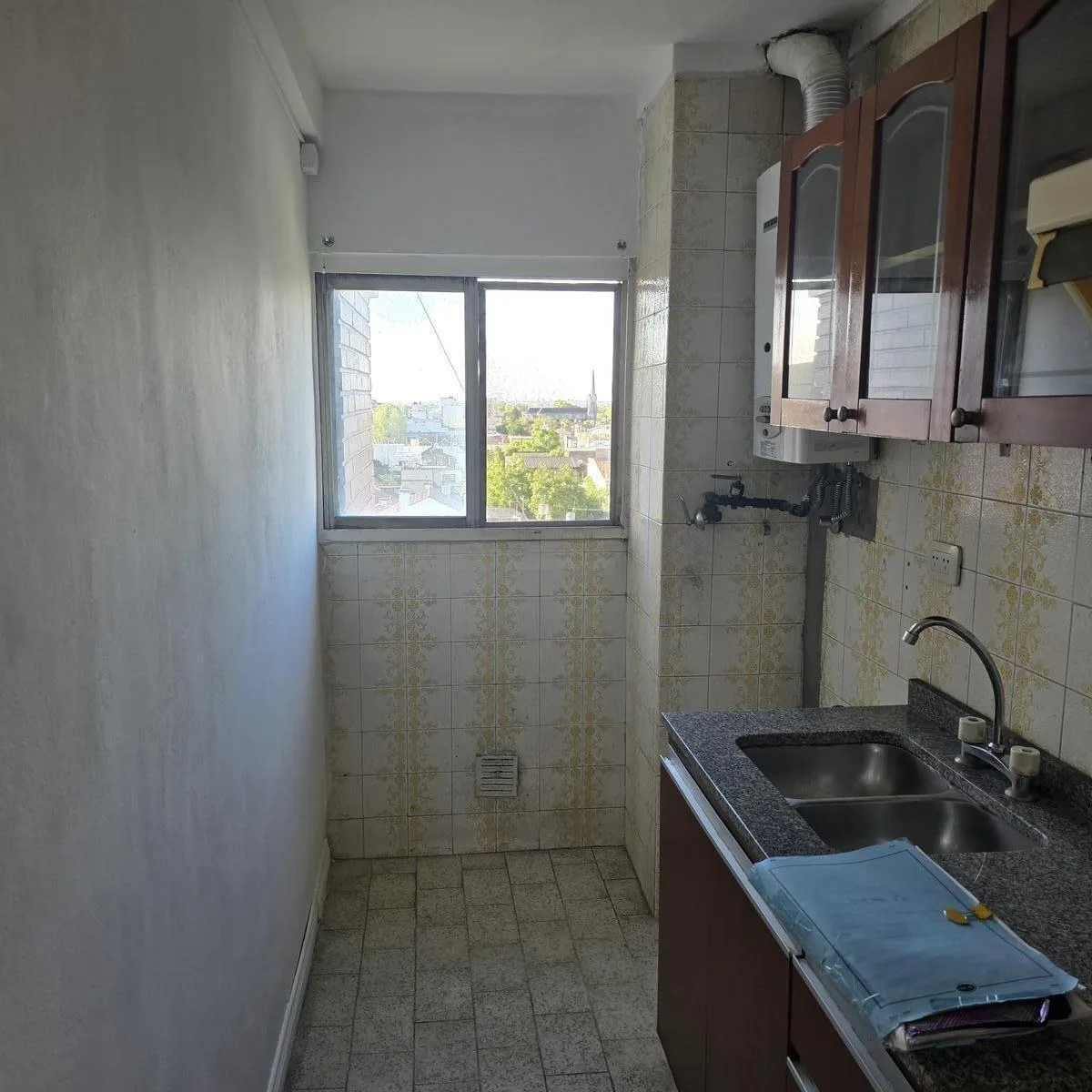 Apartamento de 2 ambientes em Lanús, próximo a H. Yrigoyen