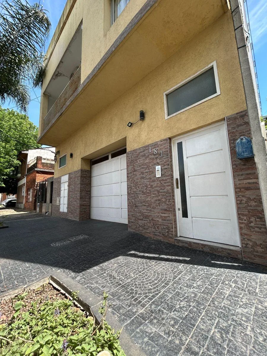 Departamento de 2 ambientes con patio en La Matanza