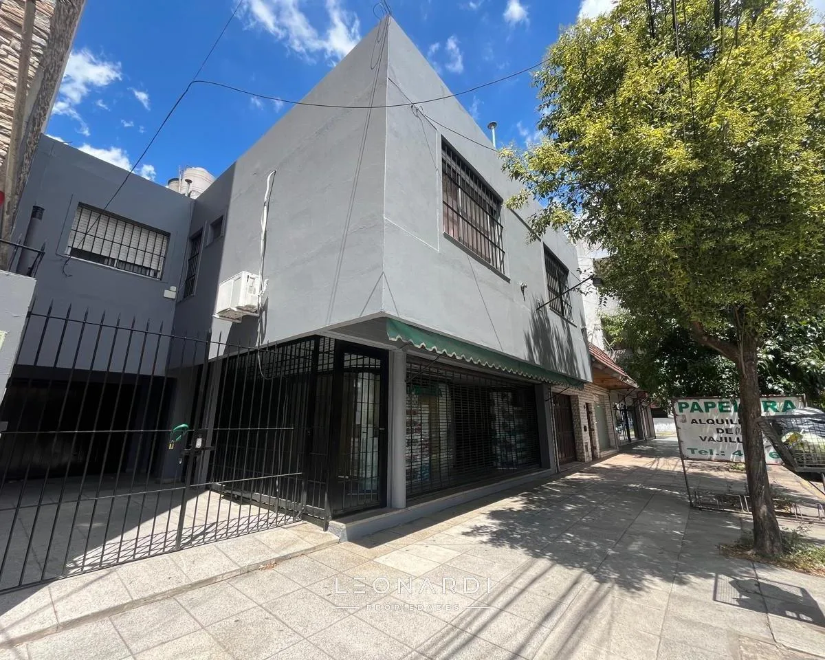 Departamento Céntrico con Jardín - ID 1489