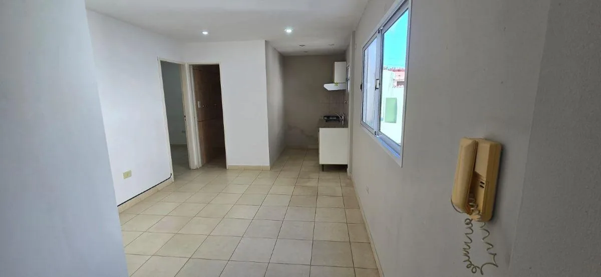 Two-room apartment in Ramos Mejía