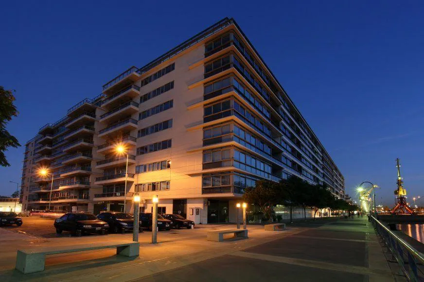 Apartamento de três ambientes em Puerto Madero
