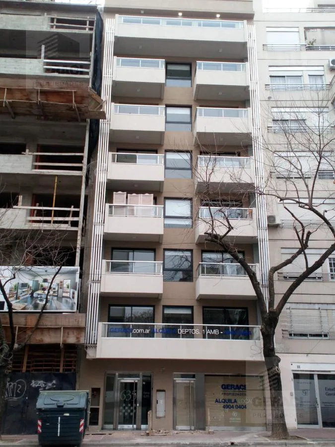 Divisible studio apartment with balcony in San Telmo