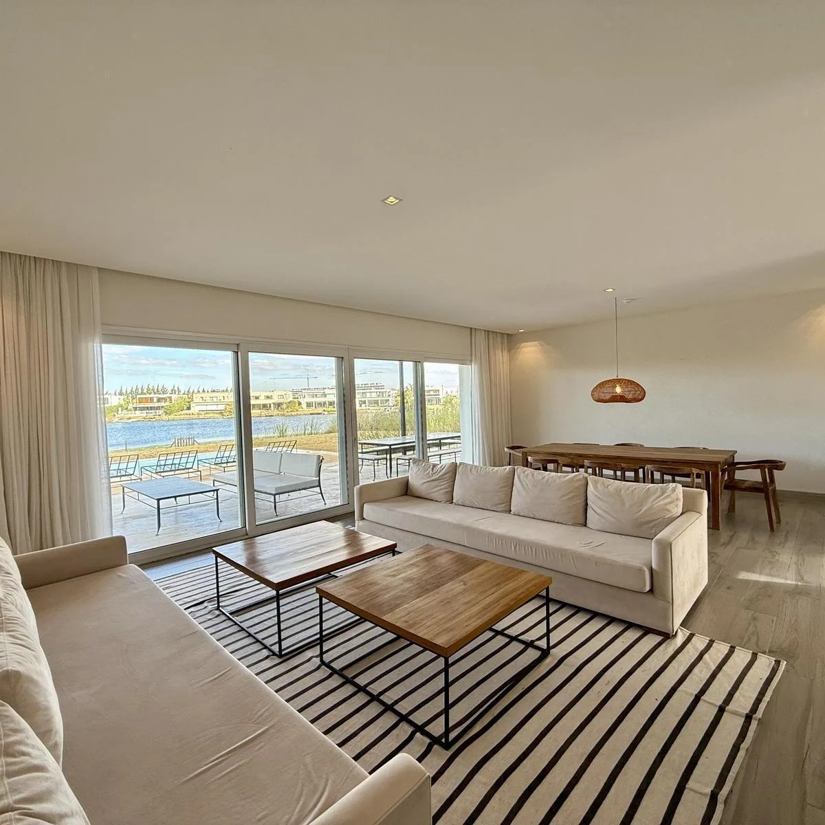 5-bedroom house for rent and sale in Tigre, Barbarita a La Laguna