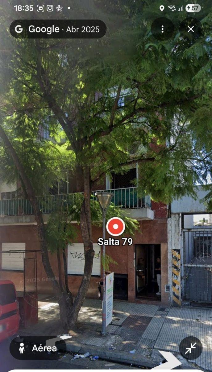 Semipiso de 4 ambientes con 3 dormitorios en Morón