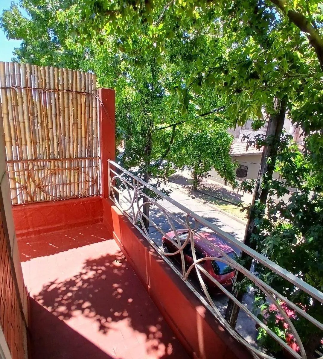 Departamento de 3 ambientes en Villa Ballester sobre Plaza Solís