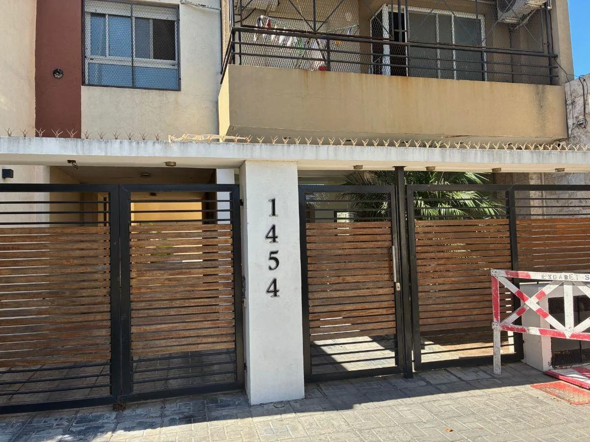 Apartamento tipo kitnet mobiliado divisível em Lanús