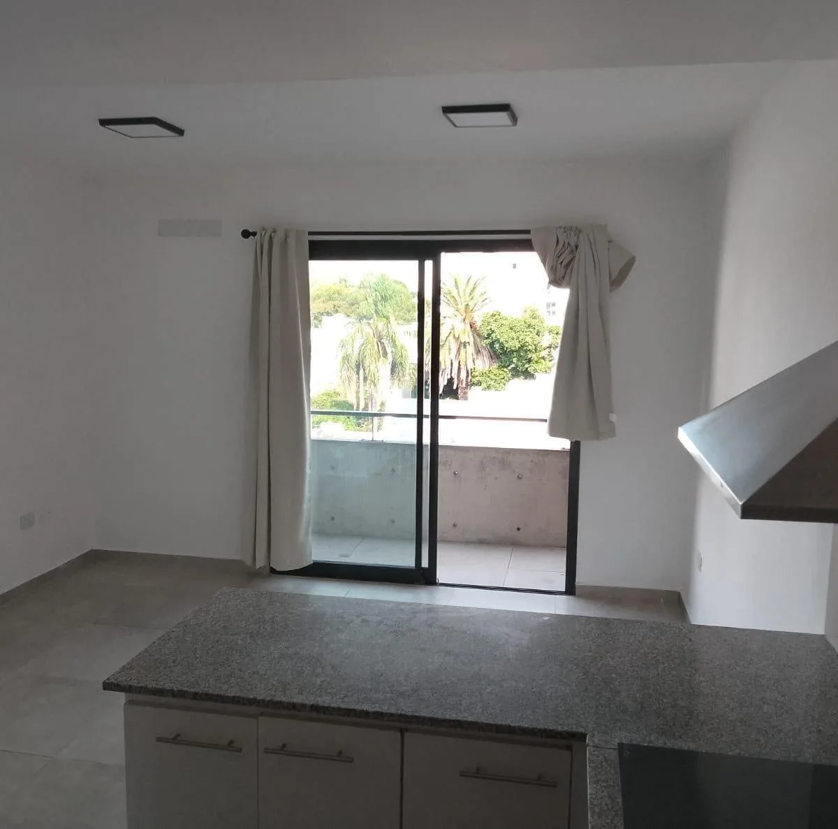 Apartamento novo com 1 quarto em La Plata