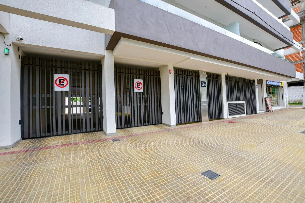 Apartamento de 2 dormitórios novo, sem condomínio, em La Plata