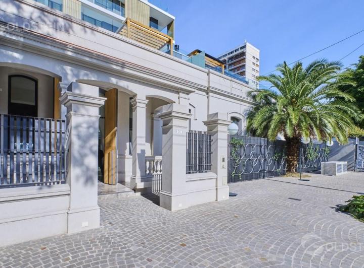 Apartamento de dois ambientes com jardim privativo em Villa Devoto