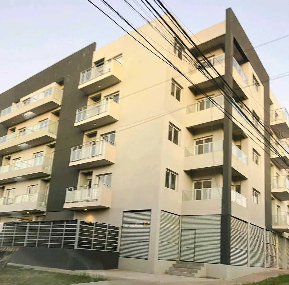 Brand new two-room apartment in Moreno Centro