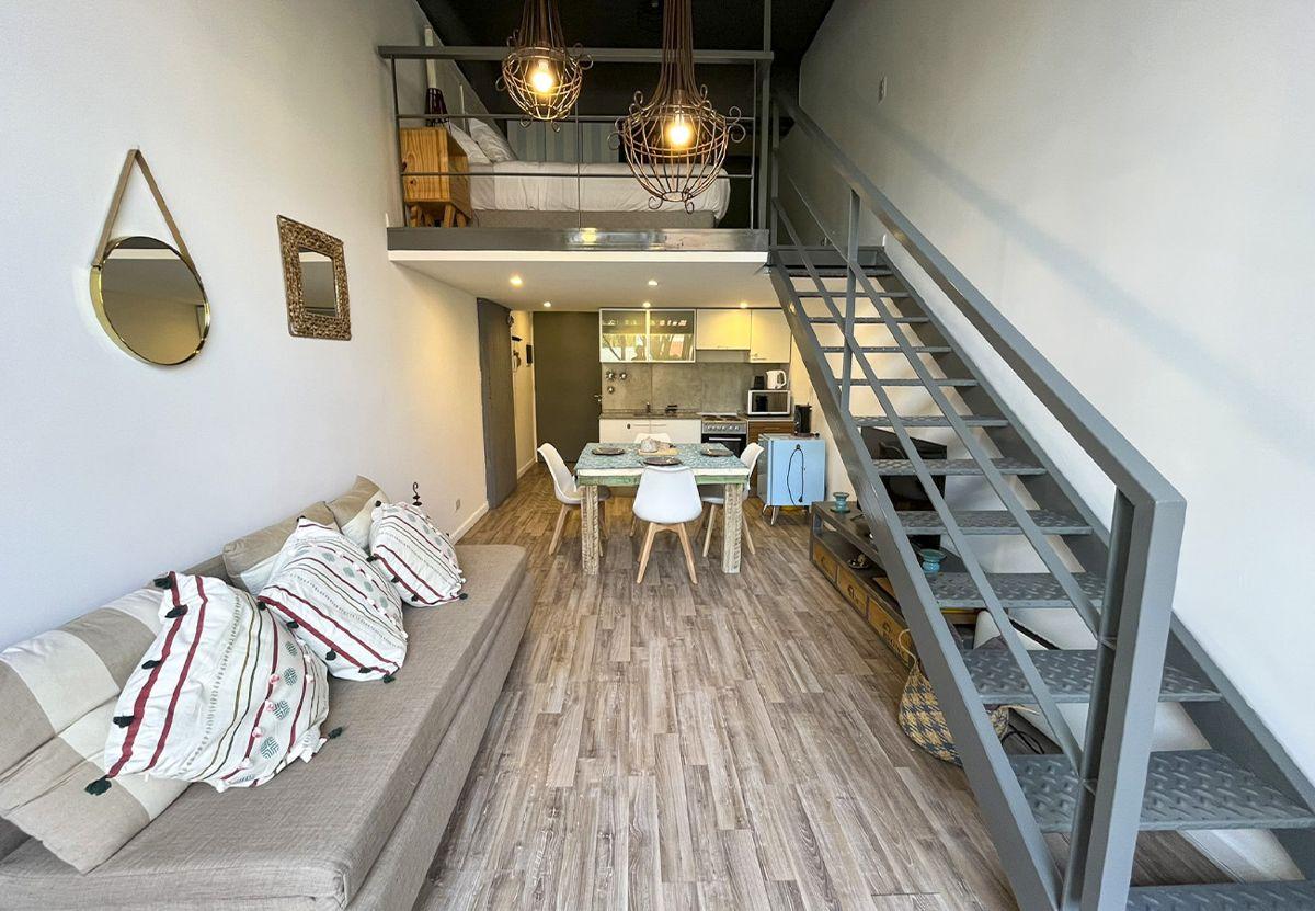 Apartamento duplex mobiliado em La Boca para 3 pessoas
