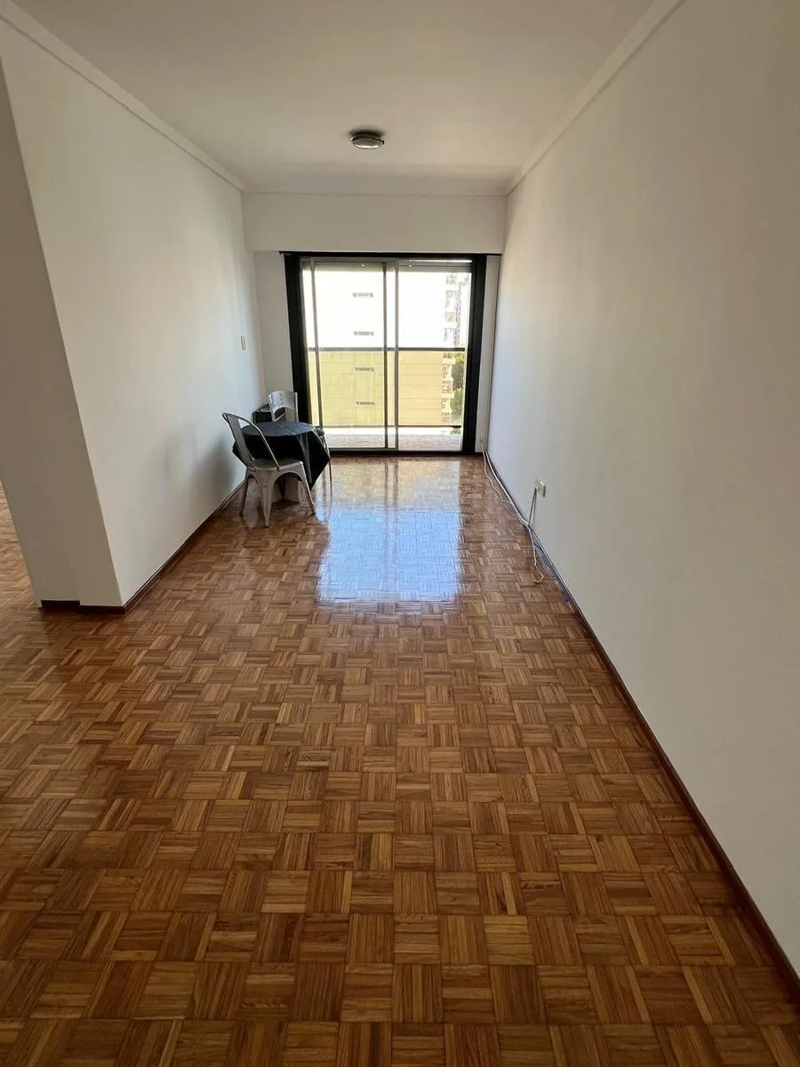 Two-room apartment in Lomas de Zamora Oeste