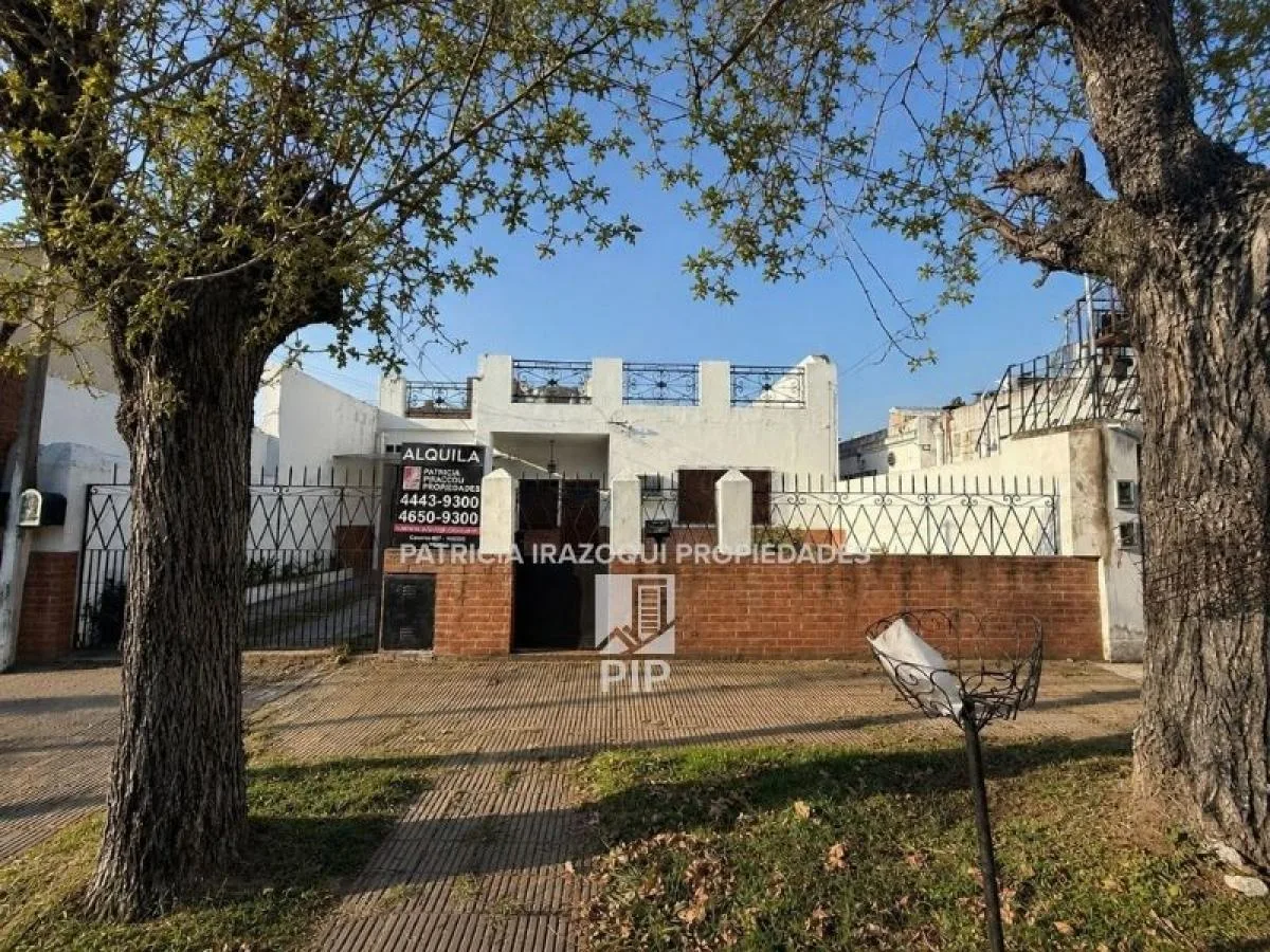 Casa en Alquiler en El Palomar