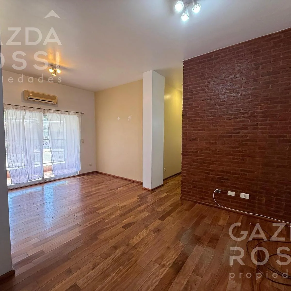 Departamento en Alquiler en Adrogue - Apto Vivienda o Profesional