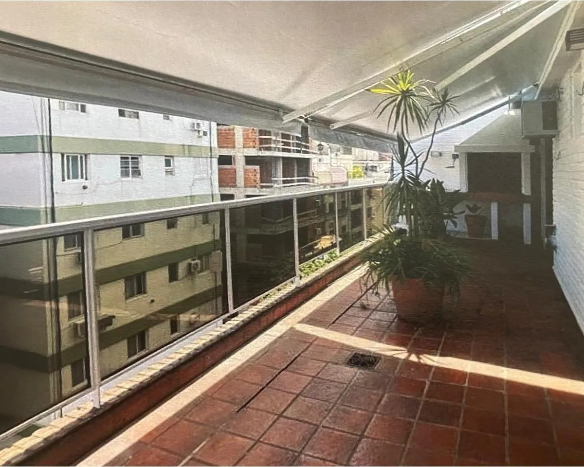 Квартира с 1 спальней, террасой и (закреплённым) парковочным местом в Núñez