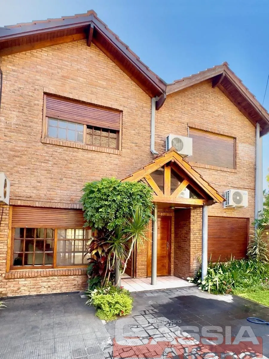 Two-bedroom PH in Banfield Oeste