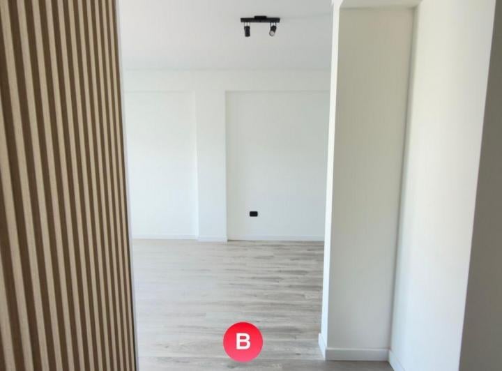 Studio apartment with balcony in Monte Castro