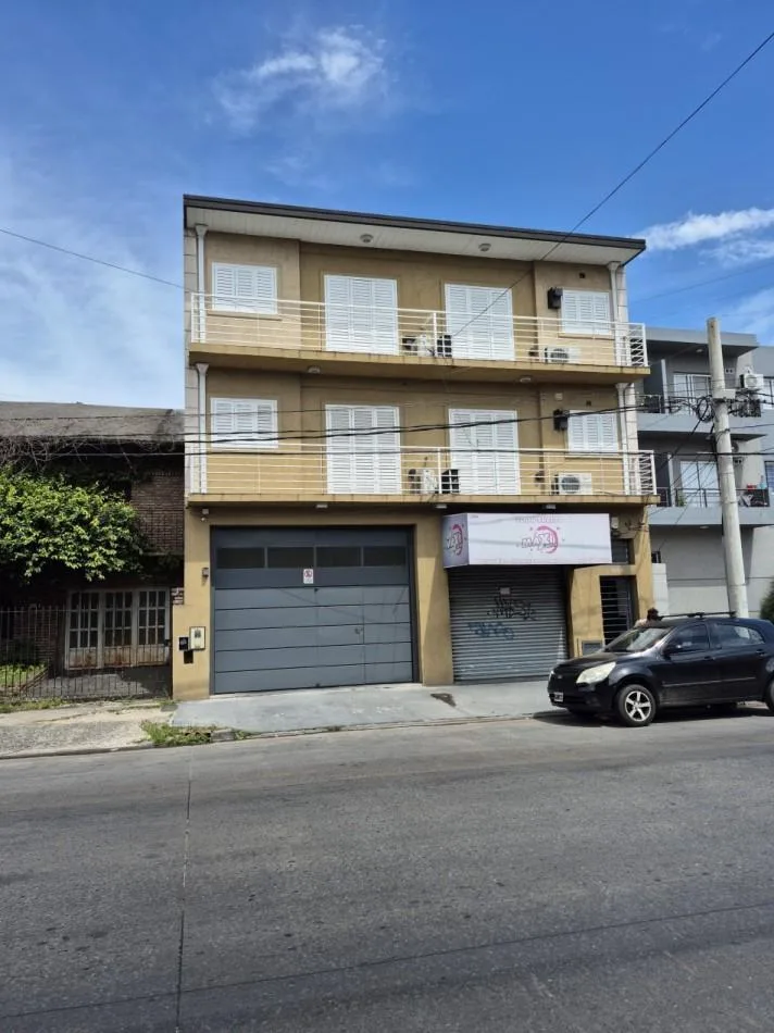 Apartamento de 2 ambientes com 1 quarto em Lomas de Zamora