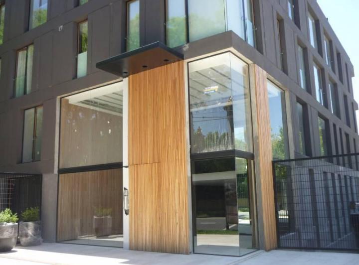 Departamento de 3 ambientes con terraza privada en Martínez