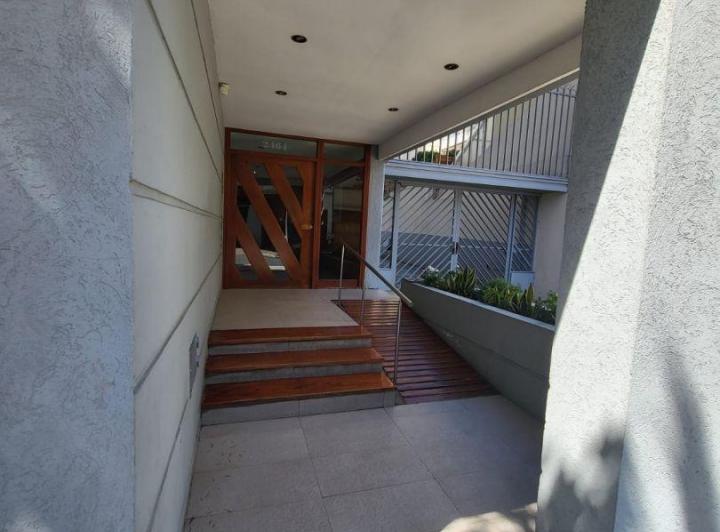 Квартира с 3 спальнями и парковочным местом в Villa Pueyrredón