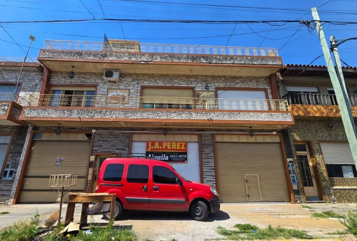 2-bedroom PH in San Justo