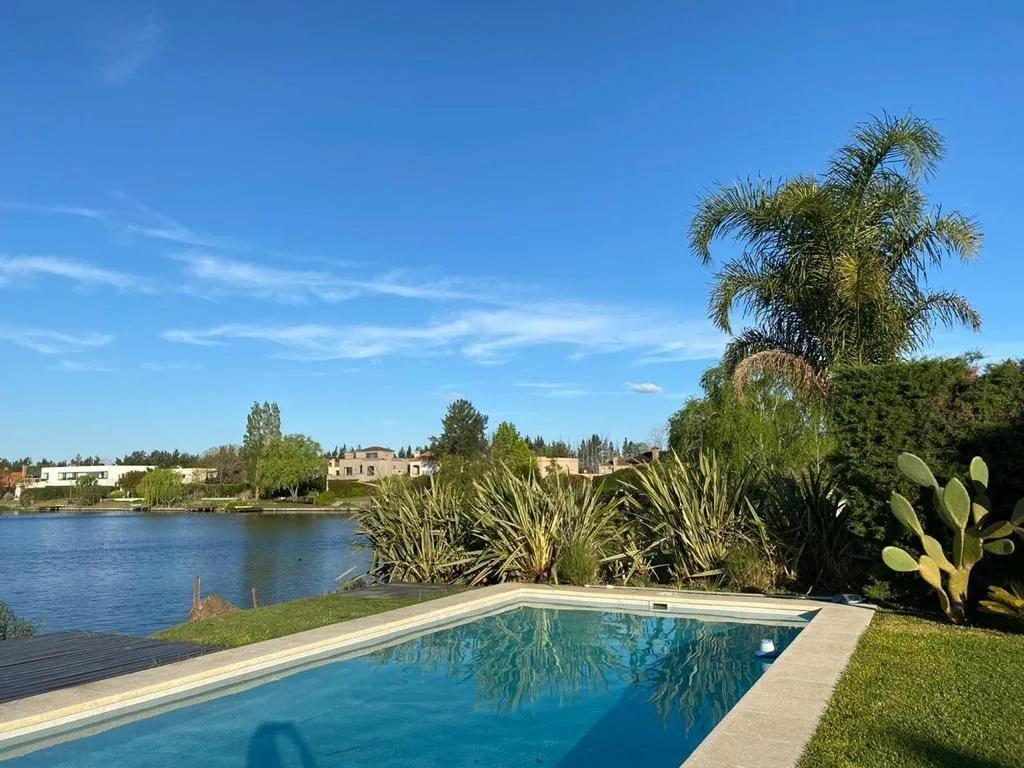 House for rent in Talar del Lago 2, Tigre