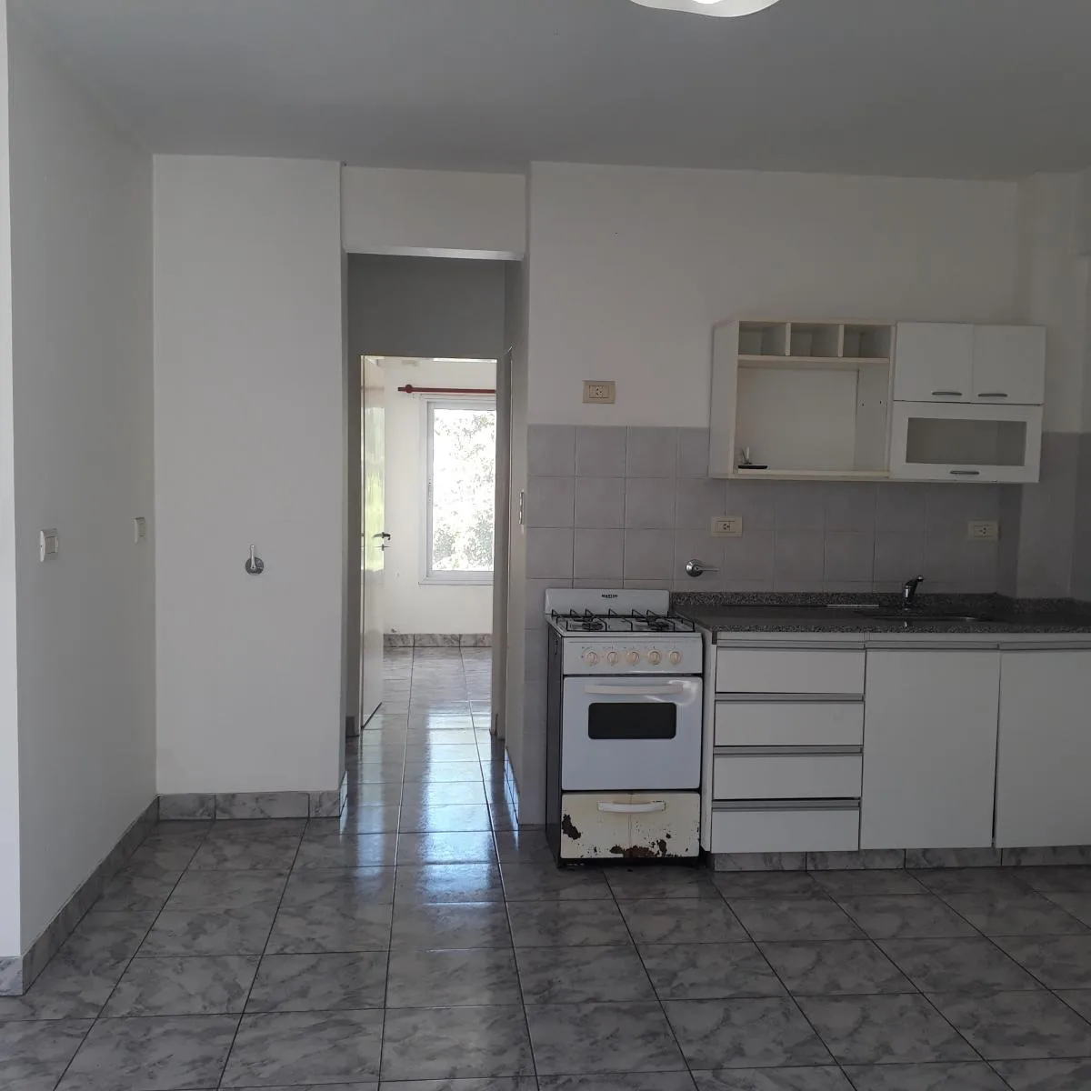 First-floor one-bedroom apartment in General Pacheco (Tigre)