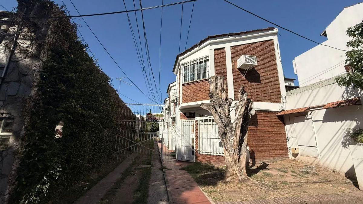 PH с 1 спальней 50 m² в Ramos Mejía
