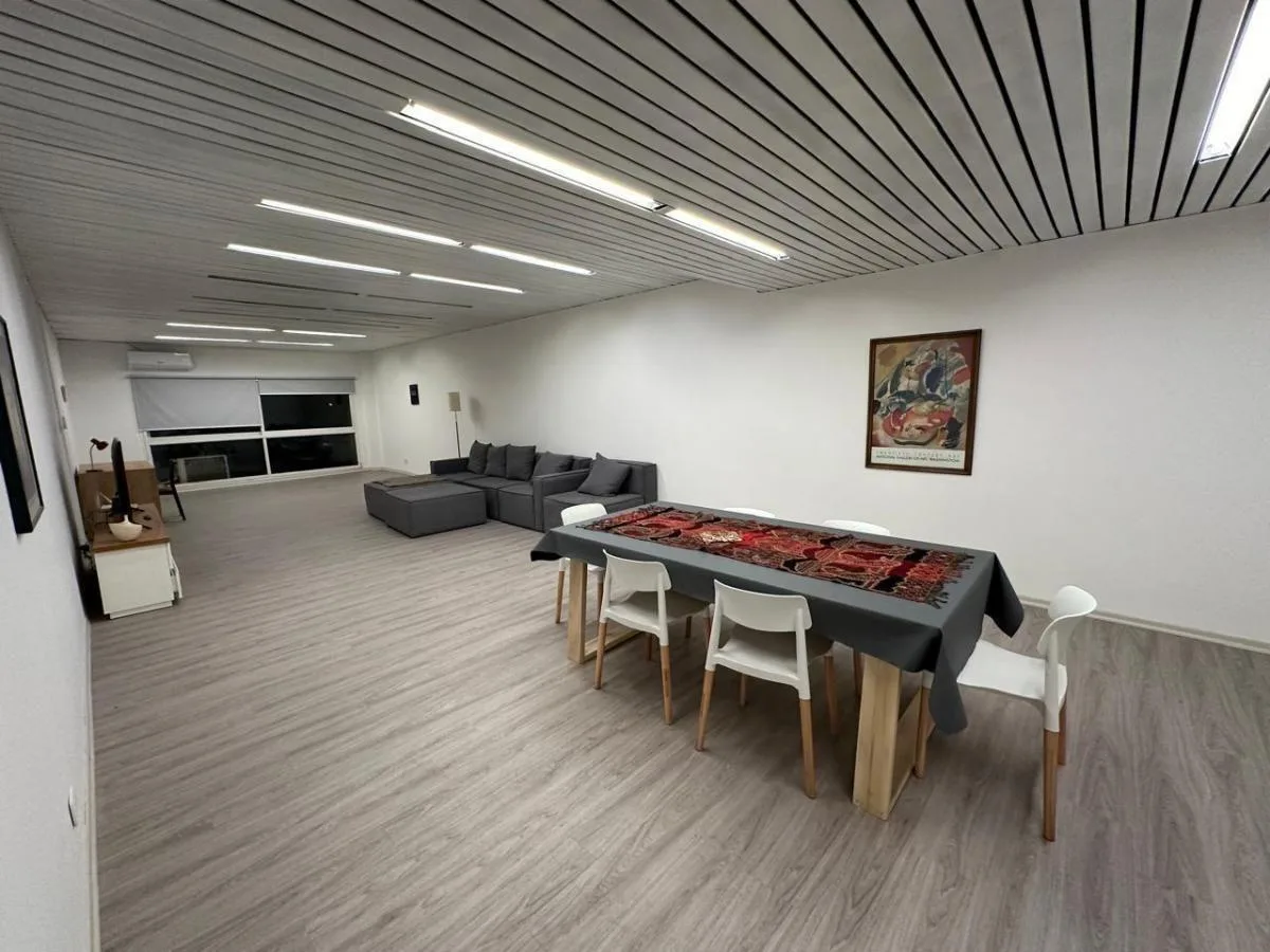 Departamento amoblado de 2 dormitorios en Monserrat