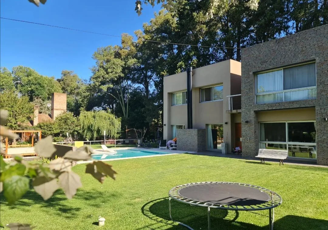 Casa en Venta y Alquiler Anual en Barrio Cerrado Cardenal del Monte, General Rodriguez