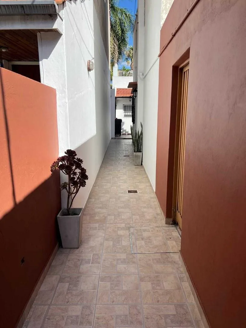 PH de 2 dormitorios con terraza y parrilla en Olivos