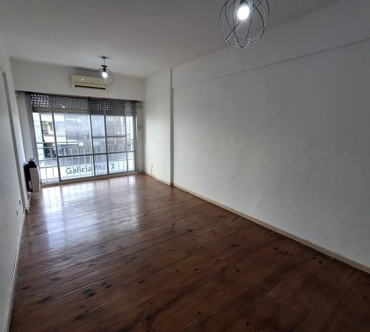 Departamento de 3 ambientes en alquiler en Quilmes Centro