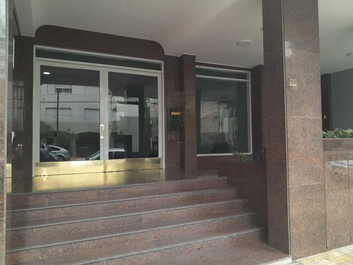 Departamento de 3 dormitorios en La Plata