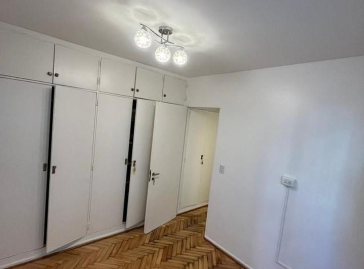 Two-room apartment on Av. Beiró in Villa del Parque