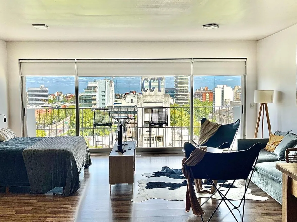 Квартира-студия с мебелью в San Telmo