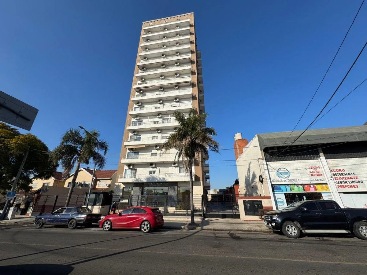 Apartamento de 2 ambientes com 1 dormitório em Pilar Centro