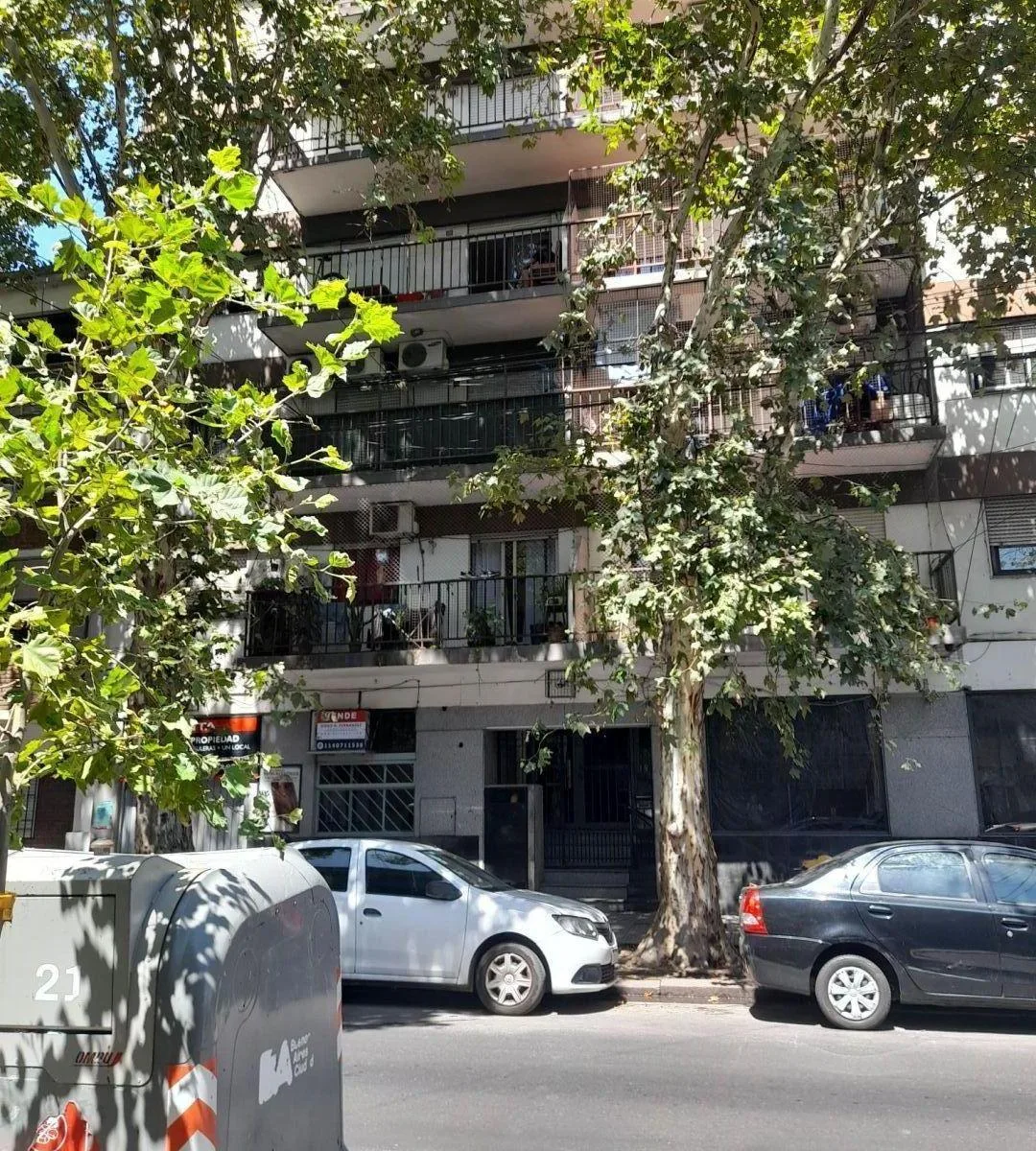 Apartamento de dois ambientes com 1 quarto em Lanús