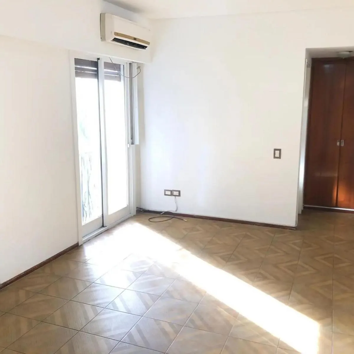 Квартира с 1 спальней и двумя входами в Villa Crespo