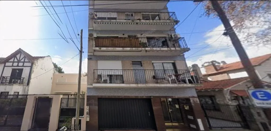 Two-room apartment in Olivos