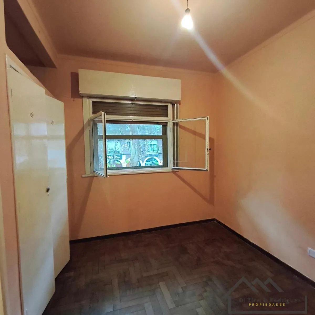 Квартира с 1 спальней в Tres de Febrero