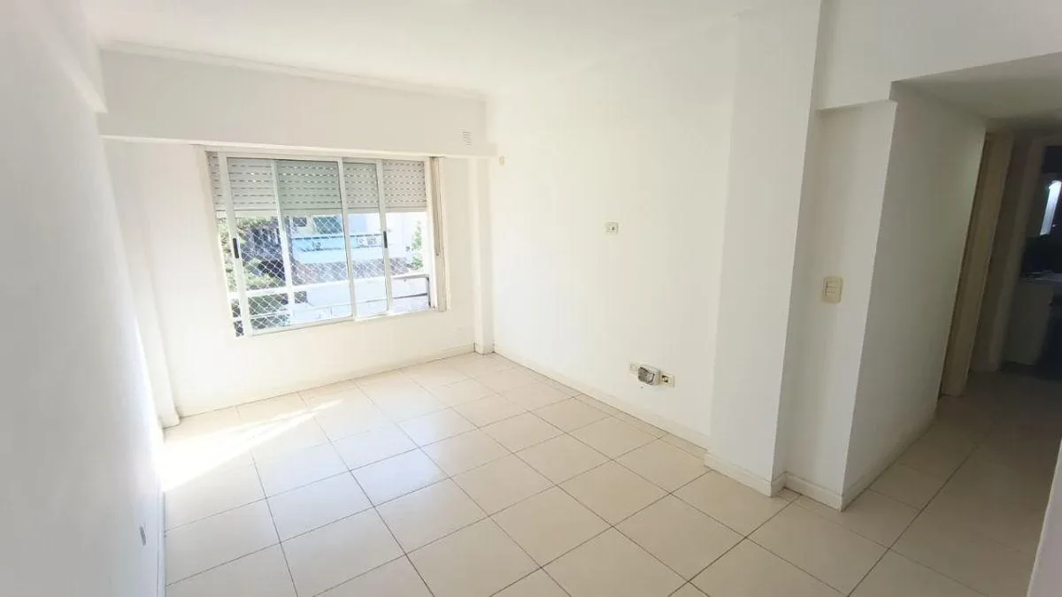 Departamento de 3 ambientes con cochera en La Matanza