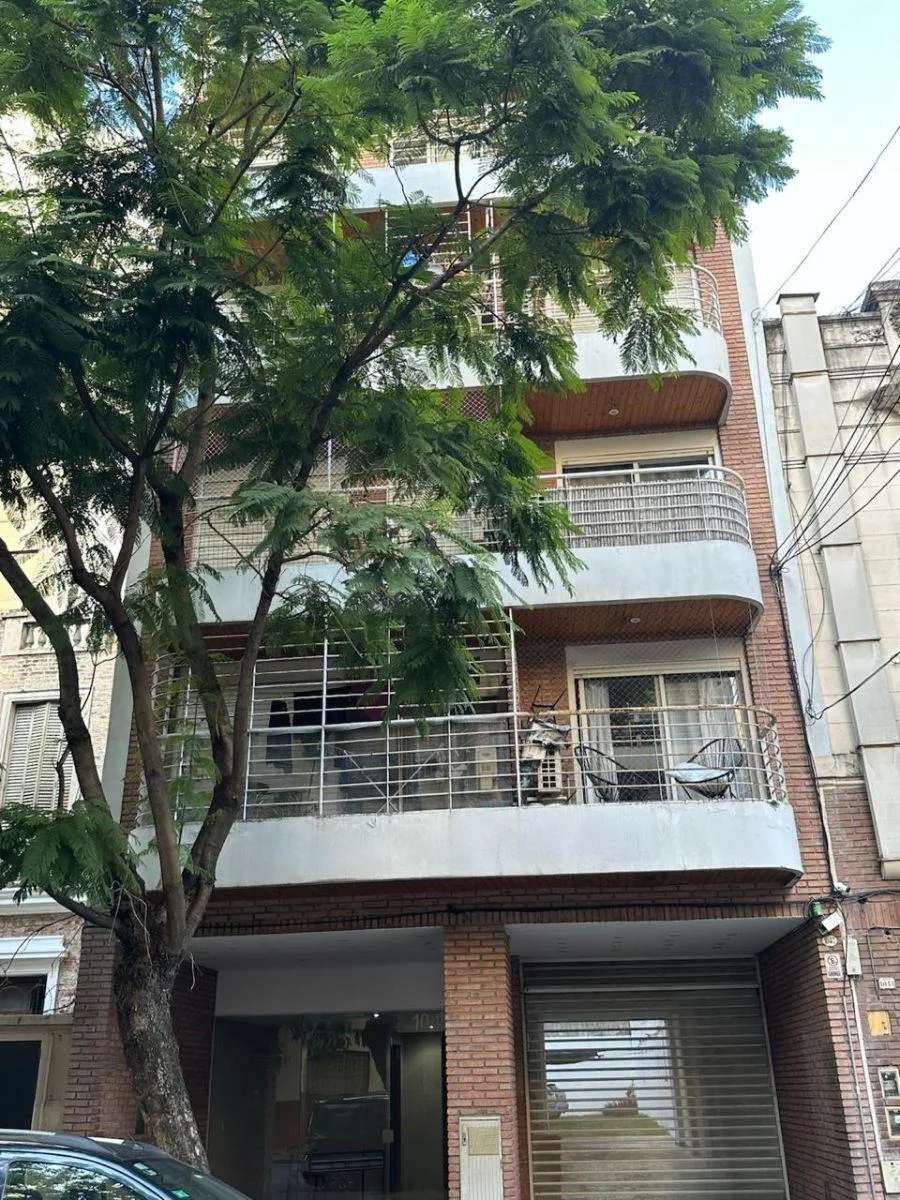 Modern front-facing one-bedroom apartment in Caballito