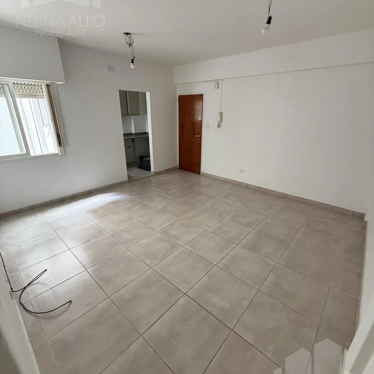 Departamento de 3 ambientes apto profesional en Castelar Norte