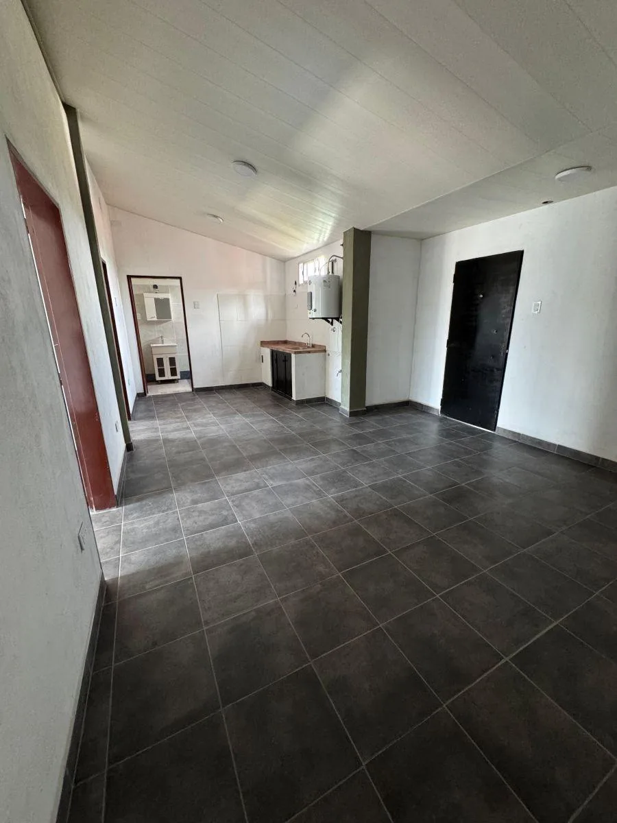 Apartamento de três ambientes com 2 quartos para alugar em Hurlingham