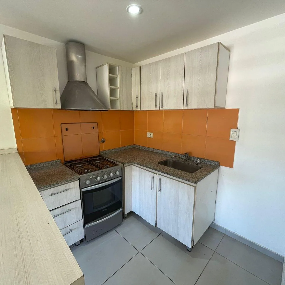 Квартира с 1 спальней в Quilmes Centro
