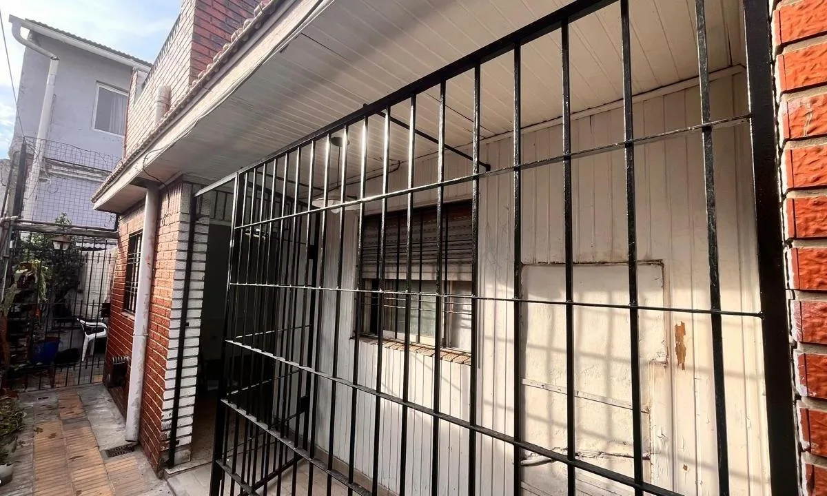 PH de dois dormitórios em Lanús Este, Lanús