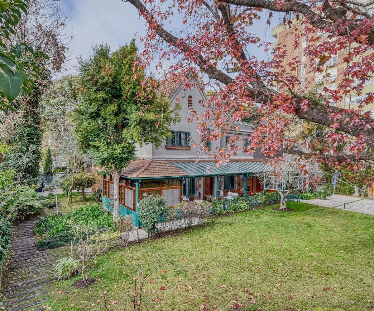 Casa com jardim para alugar em Olivos