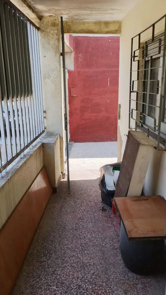 Дом с 1 спальней в La Tablada, участок и 80 m²