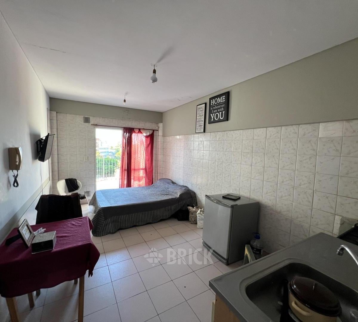 Monoambiente de 27 m² con balcón terraza en Villa del Parque