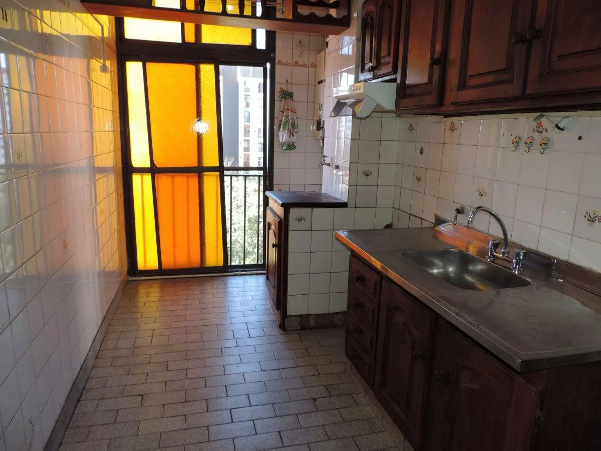 Wilde, (T 46) Alquiler 4 Amb. Las Flores 1.600, 3 Dor/placard, Lav - Espacio P/estacionar